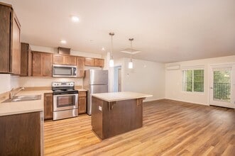 Building Photo - Waterside Apartments