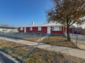 Building Photo - 3007 S 3200 W