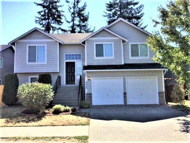 Foto principal - 8008 207th St Ct E