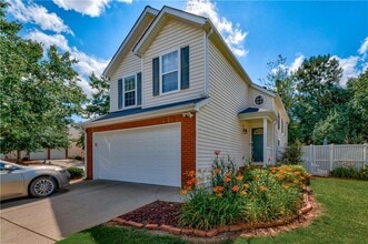 Building Photo - 13226 Aventide Ln