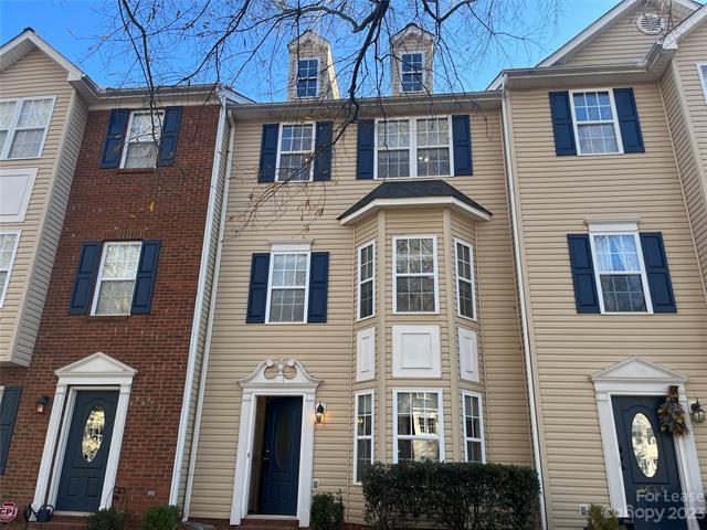 Building Photo - 9652 Bailey Rd