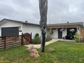 Building Photo - 1040 Fairlane Ave