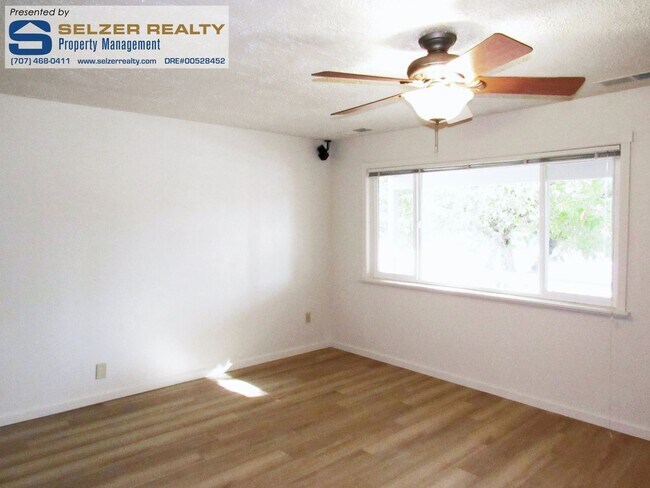 Foto del edificio - Cozy 3 bd. home on Ukiah's westside!