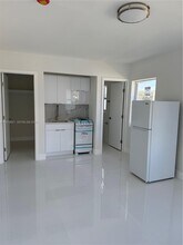 Building Photo - 1943 71st St