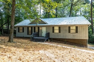 Building Photo - 4039 Brookmont Dr