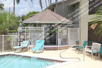 Building Photo - 4708 SW 8th Pl