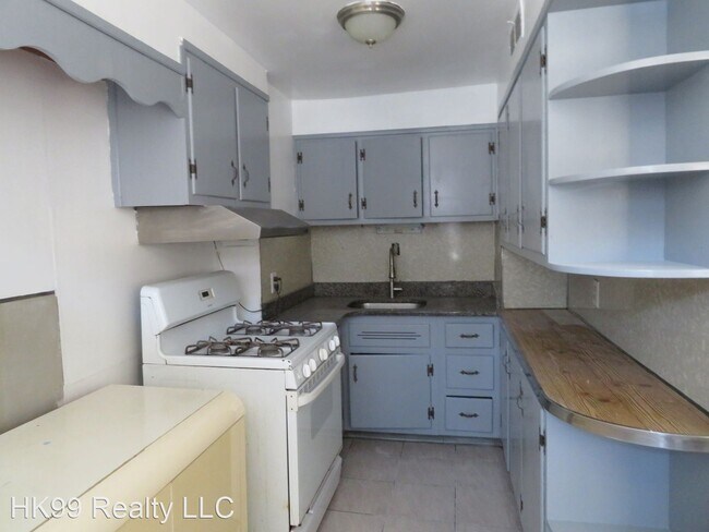 Building Photo - 3 br, 2 bath House - 7273 Rutland St.