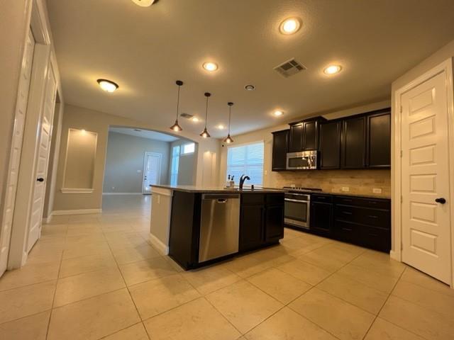 Foto principal - 15626 Windsor Bluff Dr