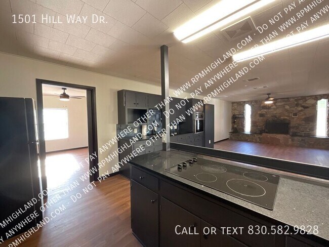 Foto del edificio - 1501 Hill Way Dr