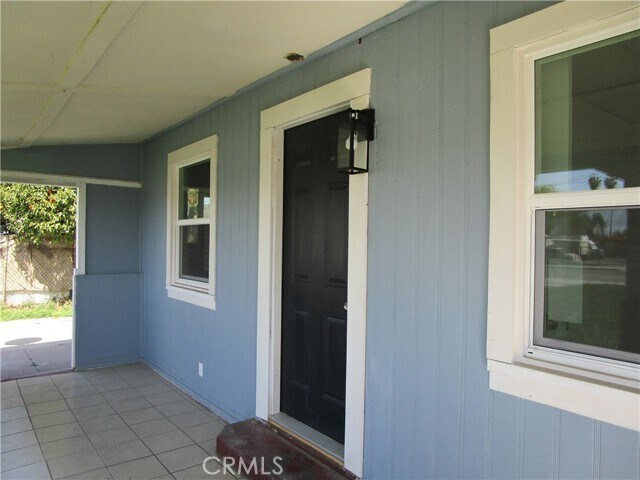 Building Photo - 2650 Tyler Ave