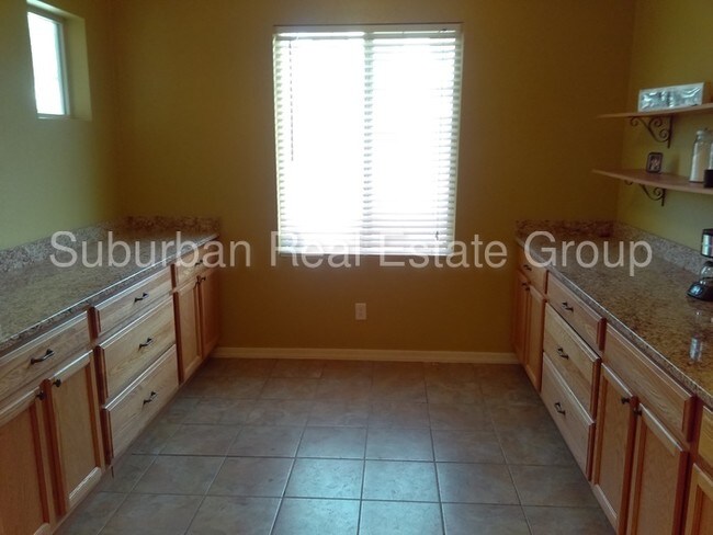 Building Photo - 91 W Camino Rio Chiquito