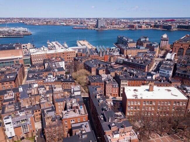 Foto del edificio - 477 Hanover St