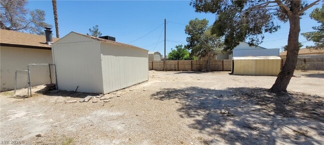 Building Photo - 4341 San Mateo St