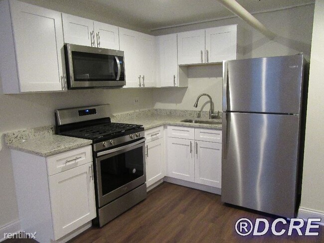 Foto del edificio - 5629 N Wayne Ave