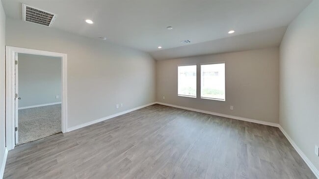 Building Photo - 4301 Moonlight Rd