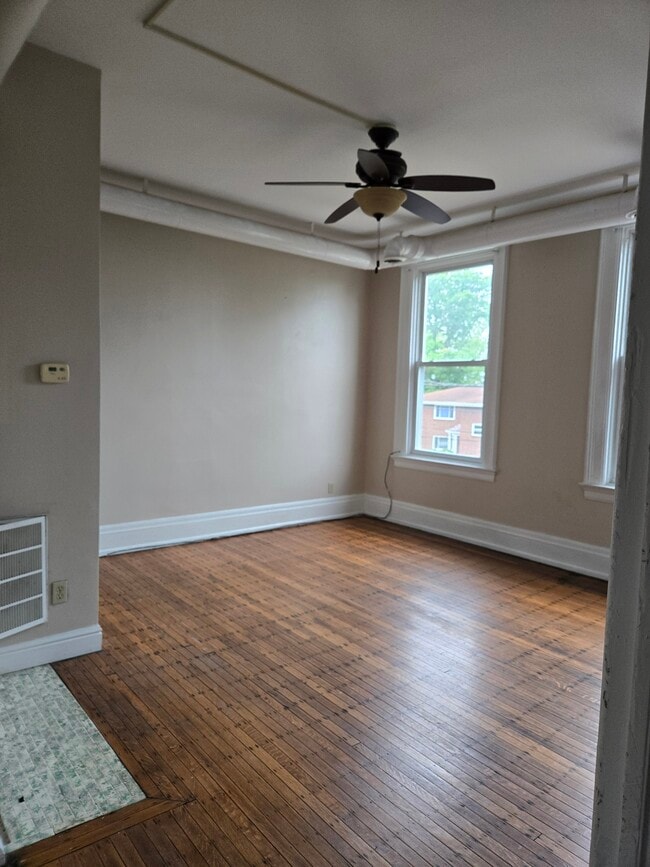 Living room from foyer - 220 Noble Ave