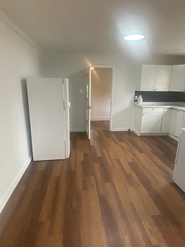 Foto del edificio - 1529 Basin St