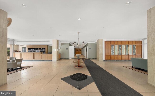 Foto del edificio - 10401 Grosvenor Pl