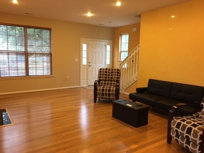 Foto del edificio - Ridgely Manor