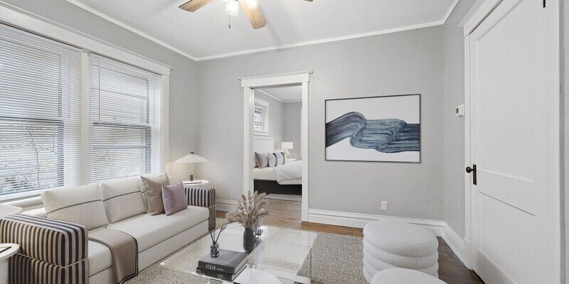 Primary Photo - 1514 McCausland Ave