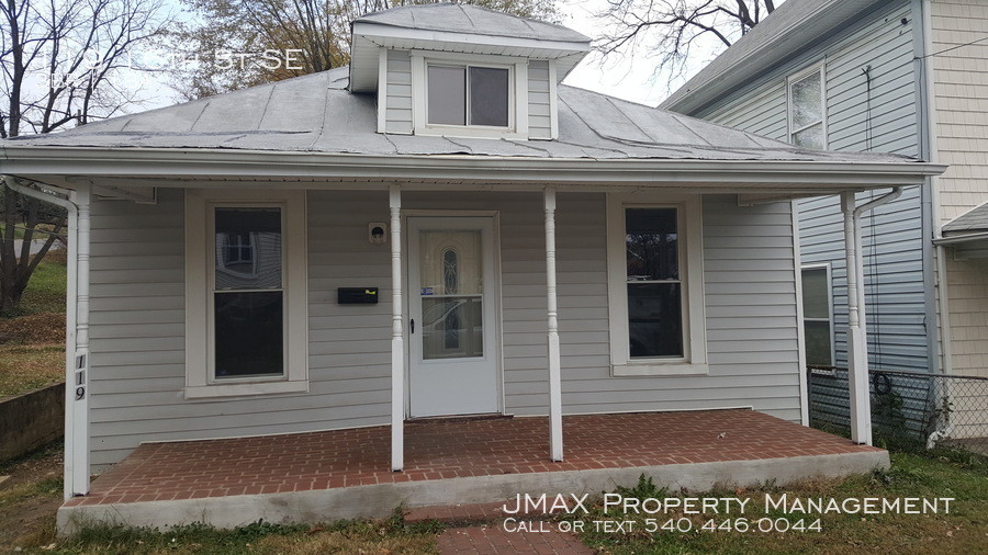 Primary Photo - Affordable 3 bedroom one level living