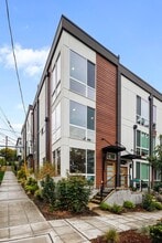Building Photo - 800 29th Ave S