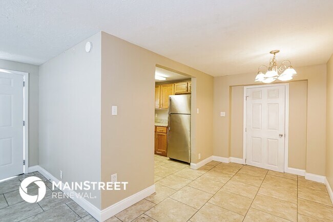 Foto del edificio - 3204 N Highland Ave