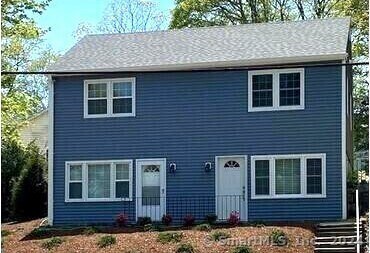 Primary Photo - 22 E Hills Dr