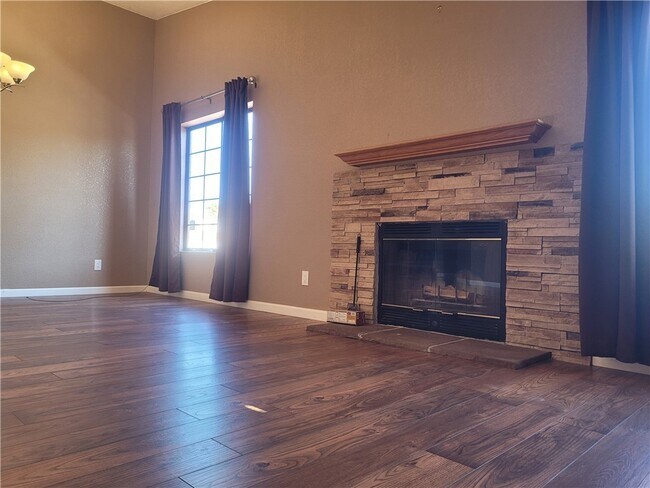 Foto del edificio - 3835 Smoketree Cir