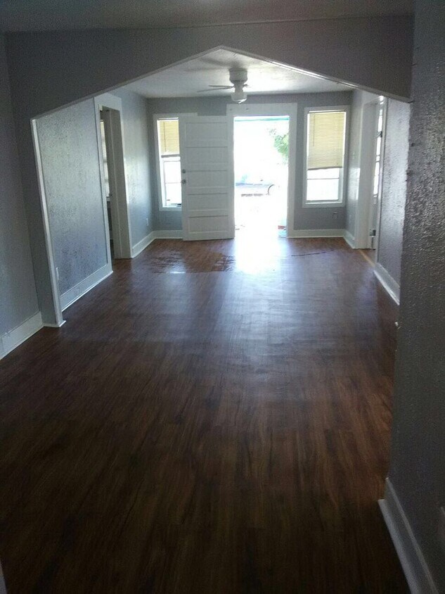 Primary Photo - 3114 Avenue M 1/2