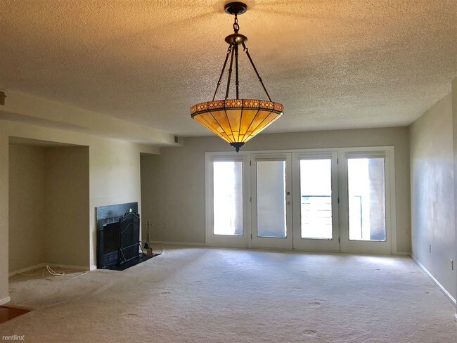 Building Photo - 2 br, 2 bath  - 1040 Deer Ridge Dr Apt 412