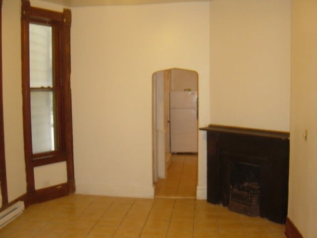 Building Photo - 221 3RD St