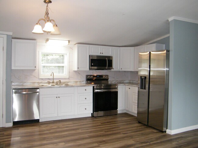 Building Photo - 2148 Rd 185