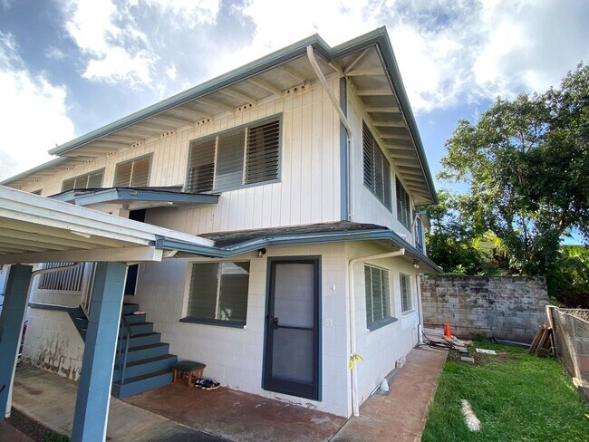 Foto del edificio - For Rent - [Pacific Palisades] 2345B Anini...