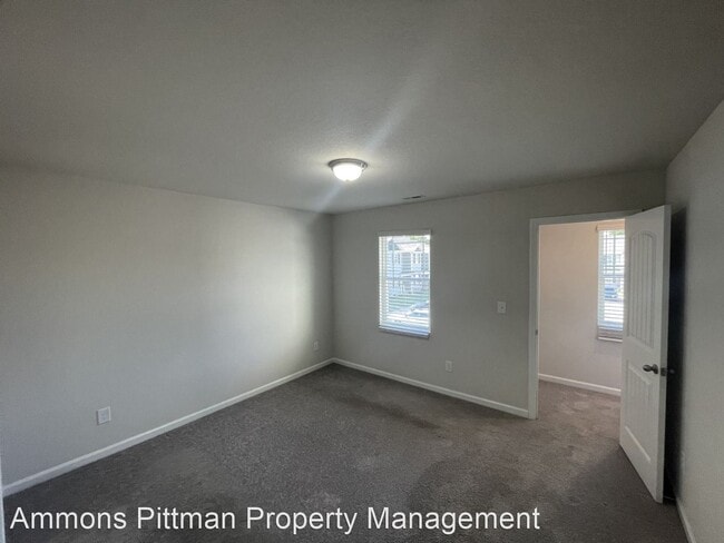 Building Photo - 2 br, 2.5 bath House - 2079 Wiggins Village