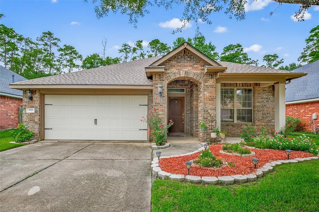 Foto principal - 7023 Sanders Hill Ln
