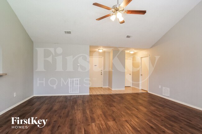 Foto del edificio - 22514 Parsonsgate Dr