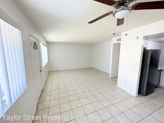 Building Photo - 3 br, 2 bath House - 2688 N 43rd Ave Apt D
