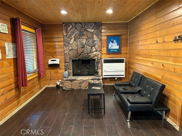 Foto del edificio - 542 Highland Rd