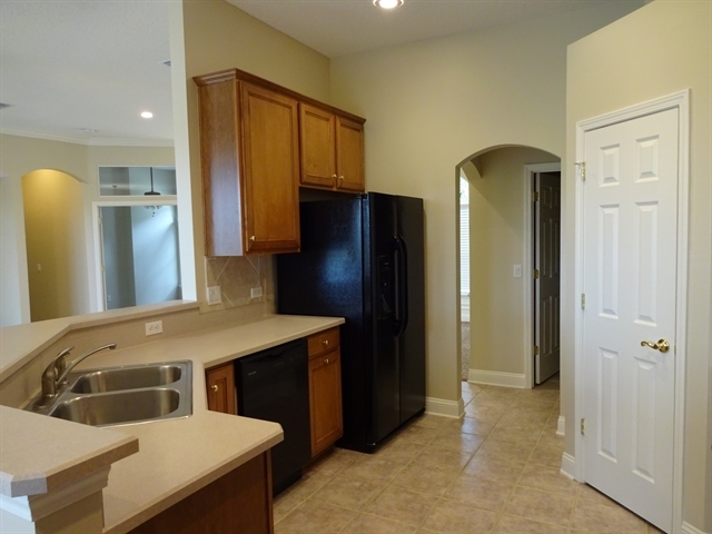 Building Photo - 85055 Wainscott Court