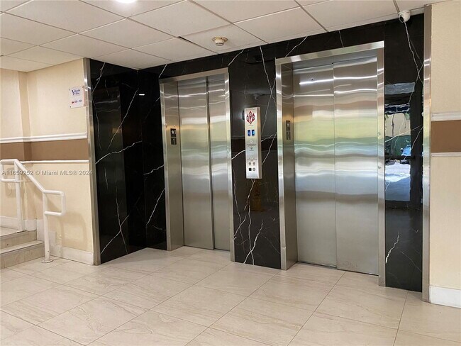 Foto del edificio - 4550 NW 9th St