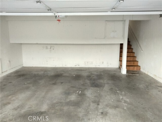 Building Photo - 432 S Monterey St