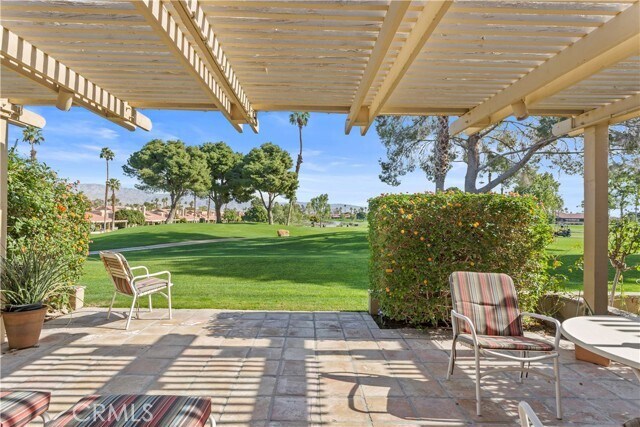 Foto del edificio - 41220 Woodhaven Dr W