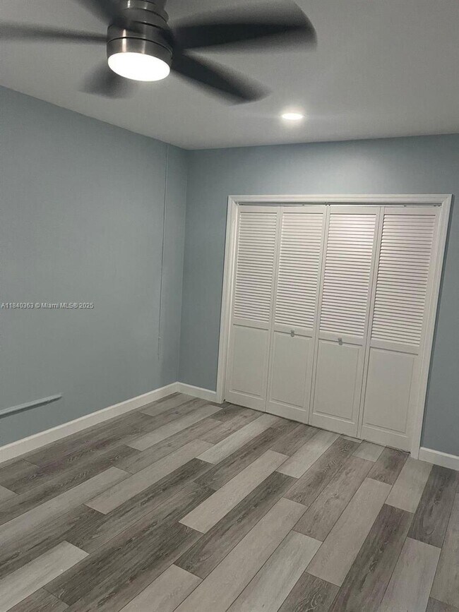 Foto del edificio - 14155 SW 163rd Terrace