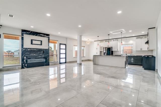 Foto del edificio - 2941 Clearmeadow Dr