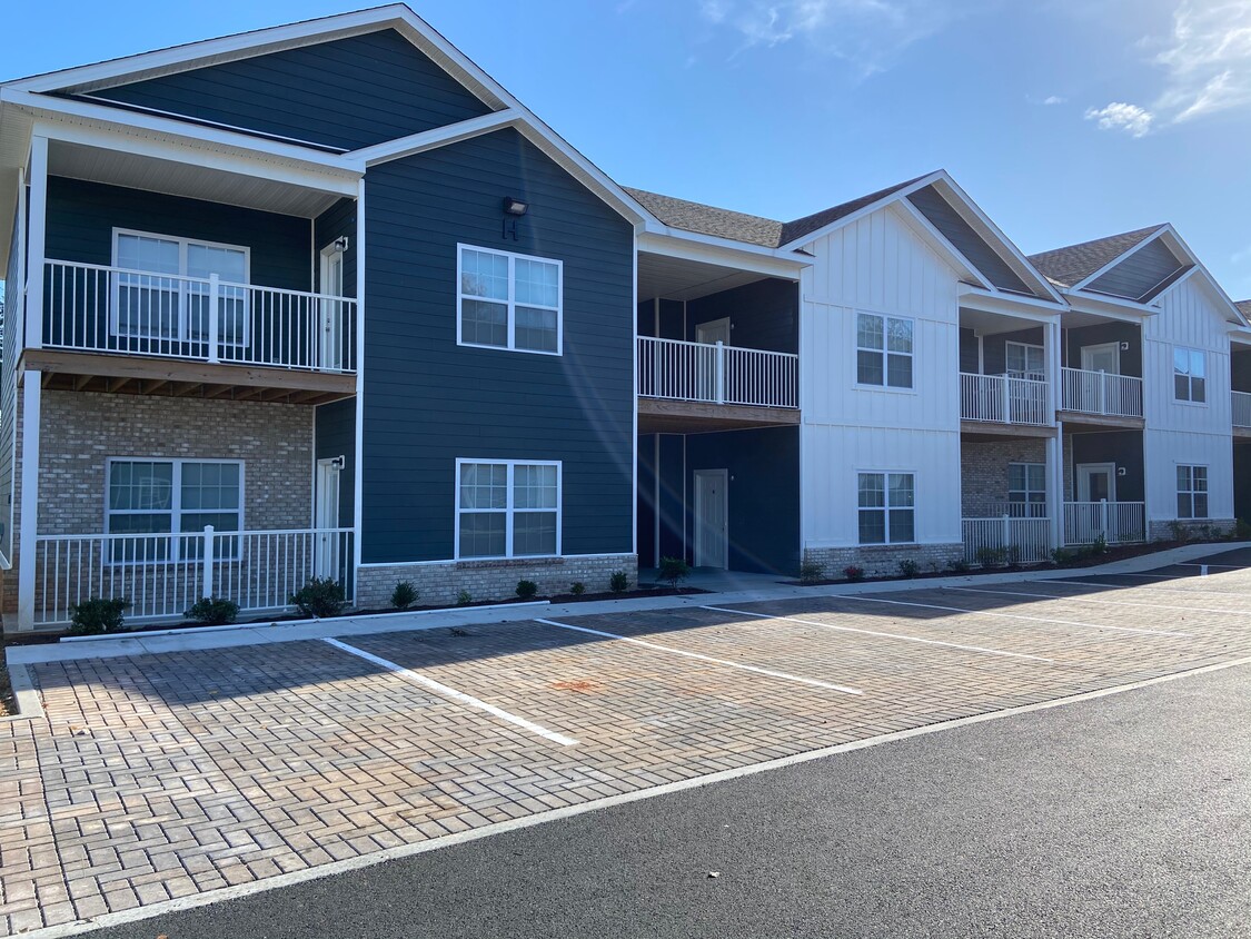 Foto principal - 1703 Patrick Way