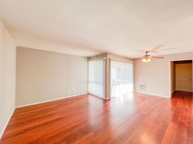 Building Photo - 4229 Dana Rd