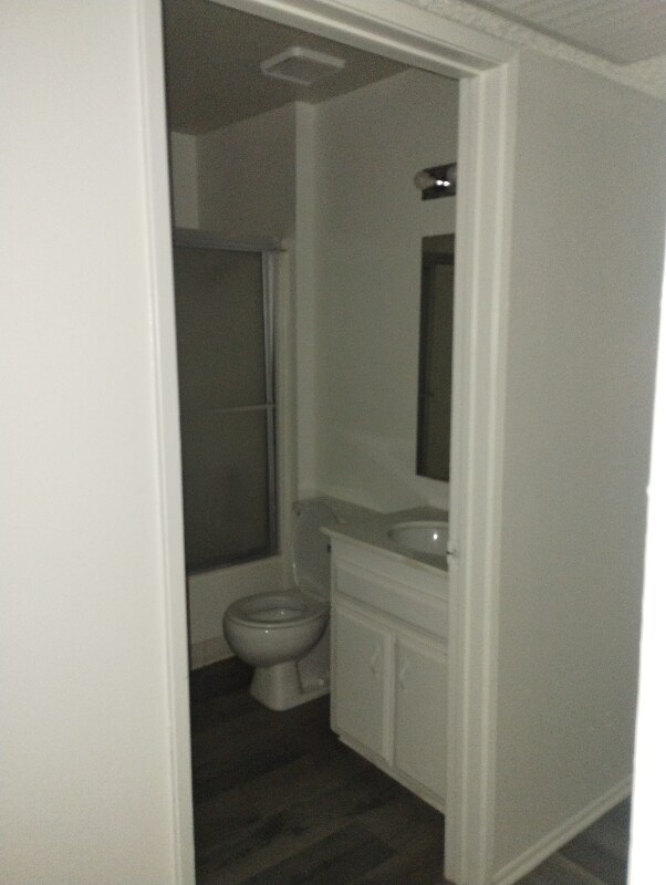 Foto del edificio - 38290 5th St E