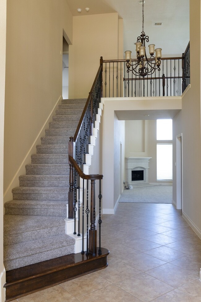 Building Photo - 27958 Bradford Ridge Dr