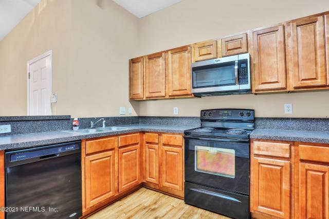 Foto del edificio - 3 bedroom in Jacksonville FL 32210